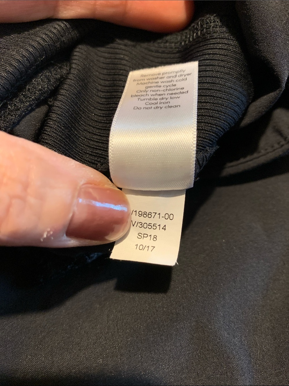 Like New Athleta Brooklyn Mid Rise Ankle Pant - Black - Picture 9 of 11